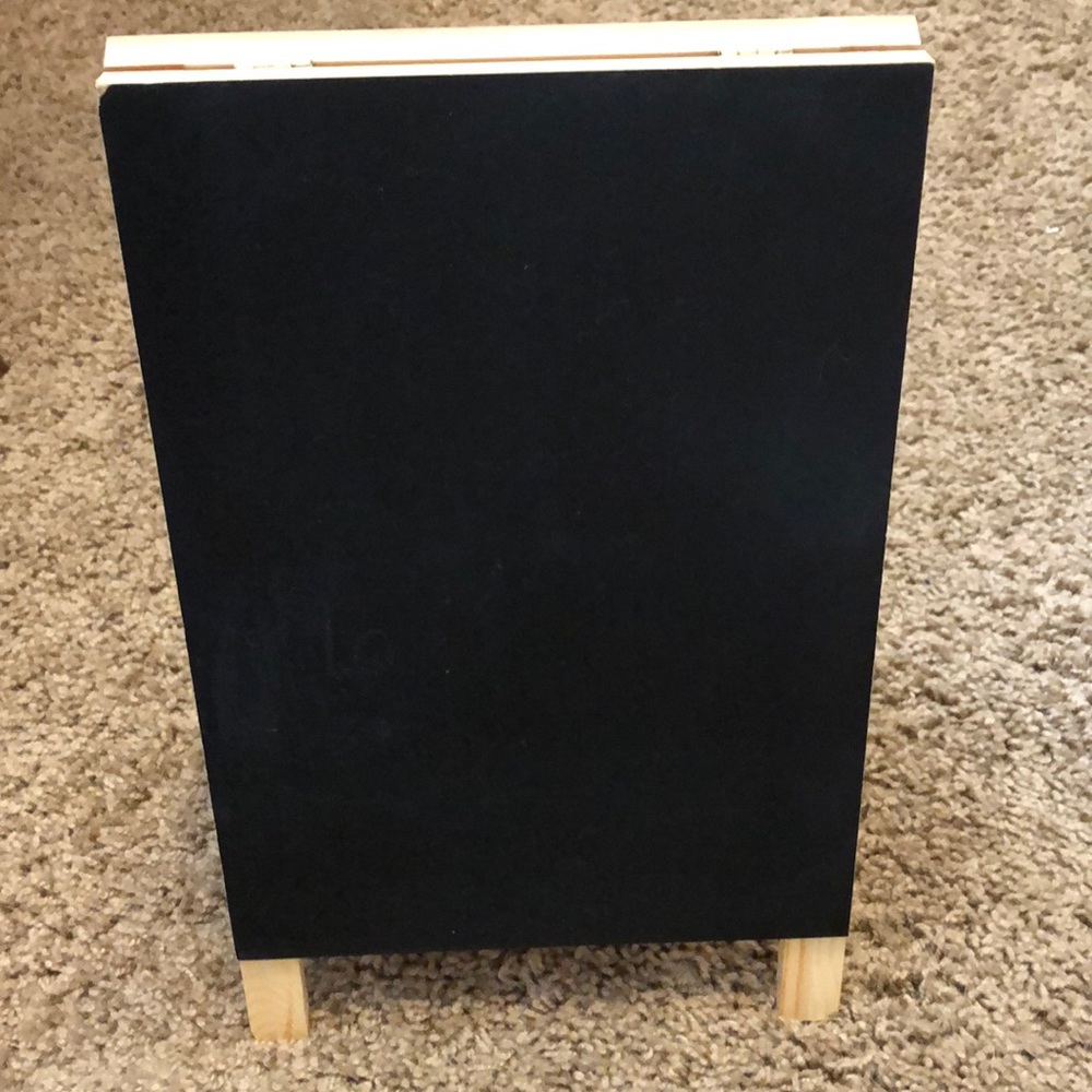 Stand up chalkboard